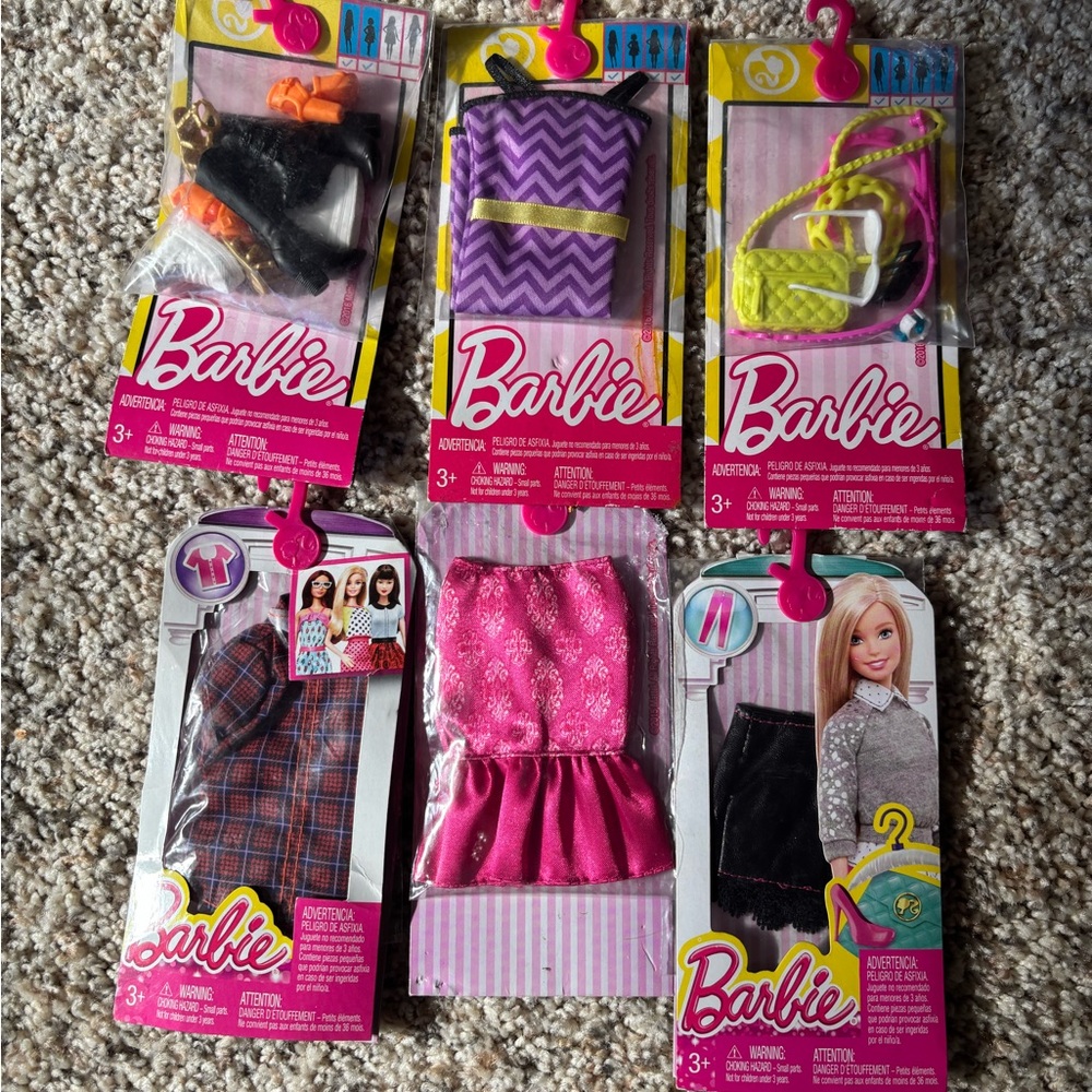 Barbie Fashion: Clothes, Shoes, Accessories